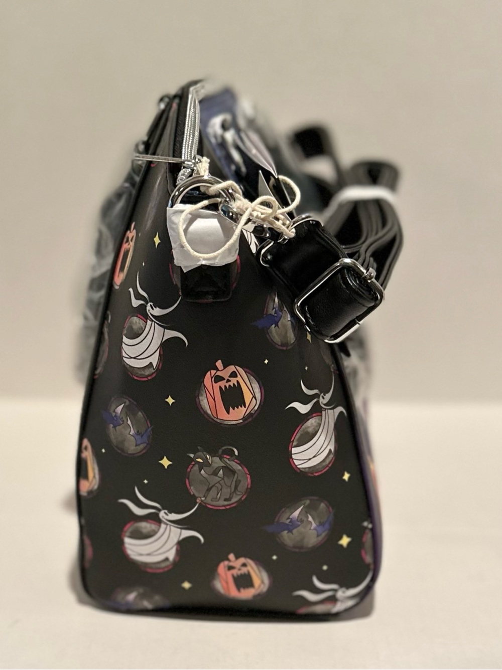 Loungefly Disney NWT The Nightmare Before Christmas Stained Glass Satchel Bag - Picture 4 of 6